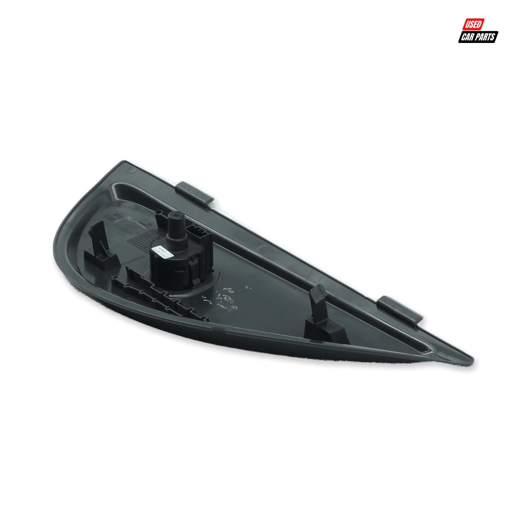 Volvo XC90 D5 AWD 2012 Dashboard Side End Trim (Part Number 39988369)