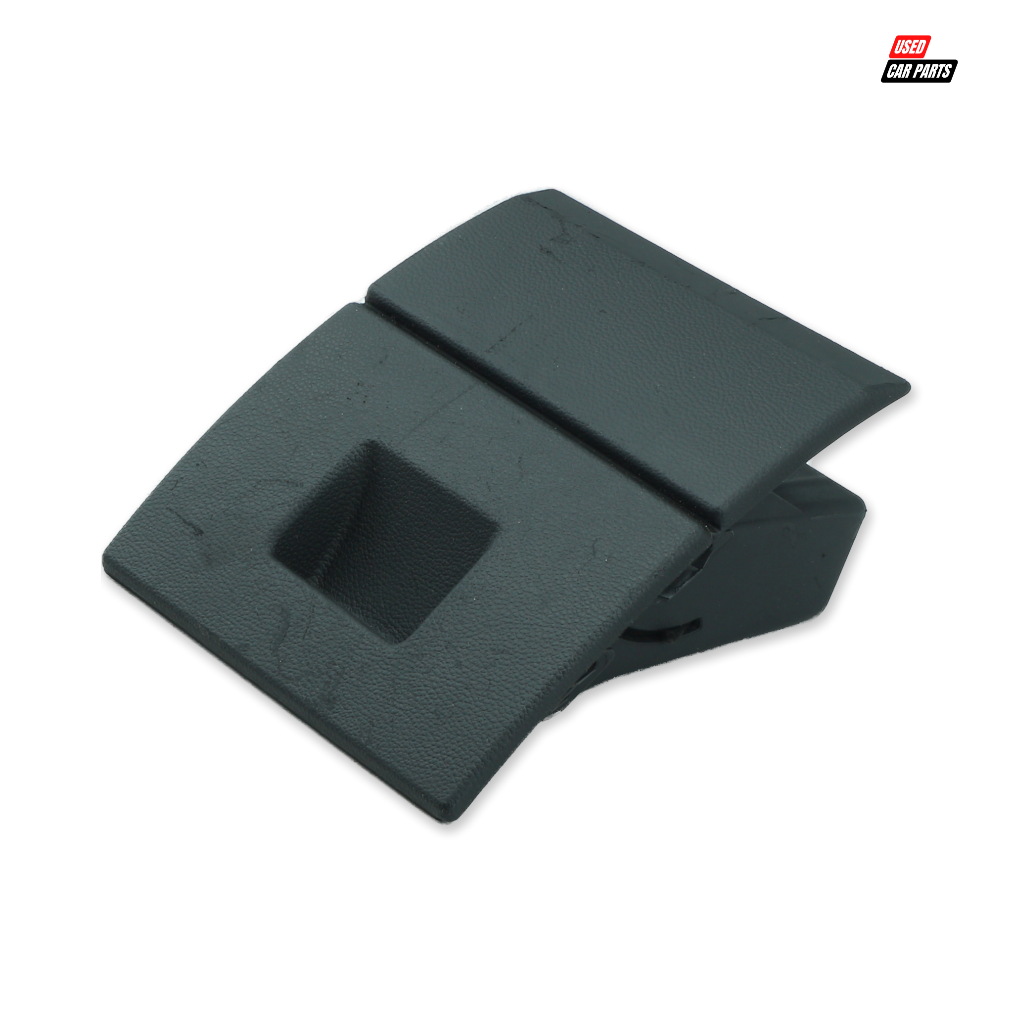 Used BMW A/T (E90) Dashboard Storage Box (2010)