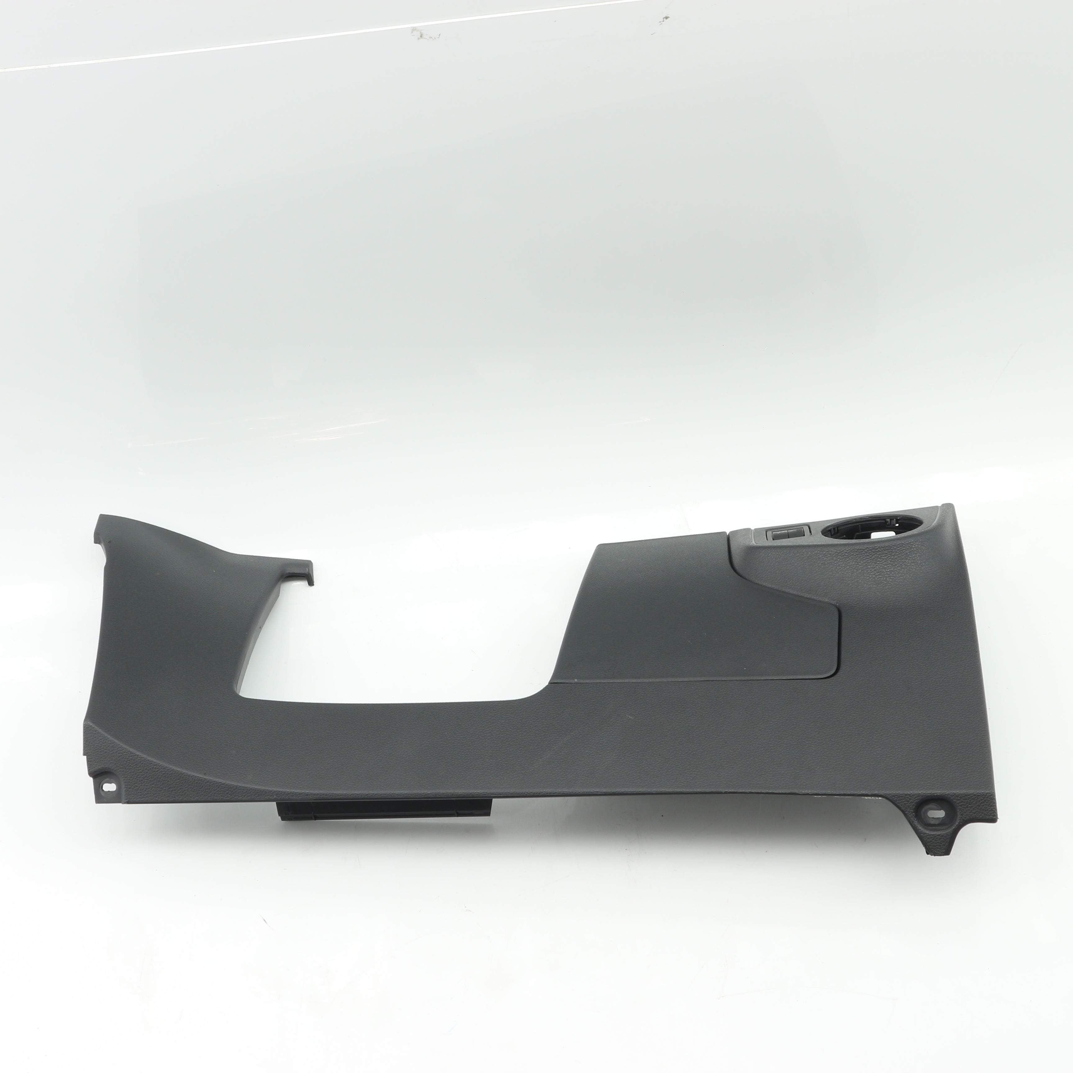 Used VOLKSWAGEN POLO 1.2 TRENDLINE DSG Driver Side Lower Dashboard Trim - T0527951