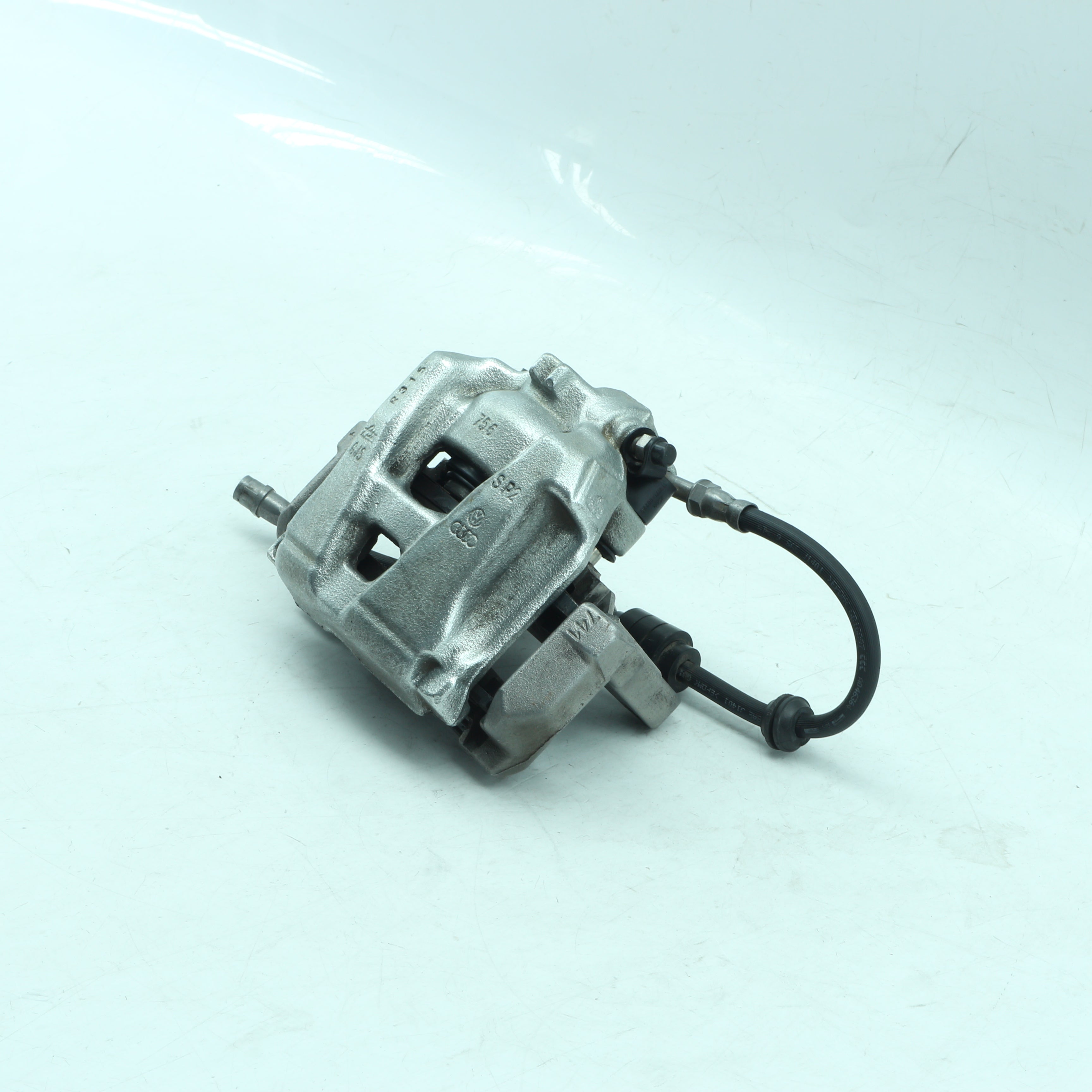 Used Audi A5 S5 QUATTRO Drivers Side Front Brake Calliper