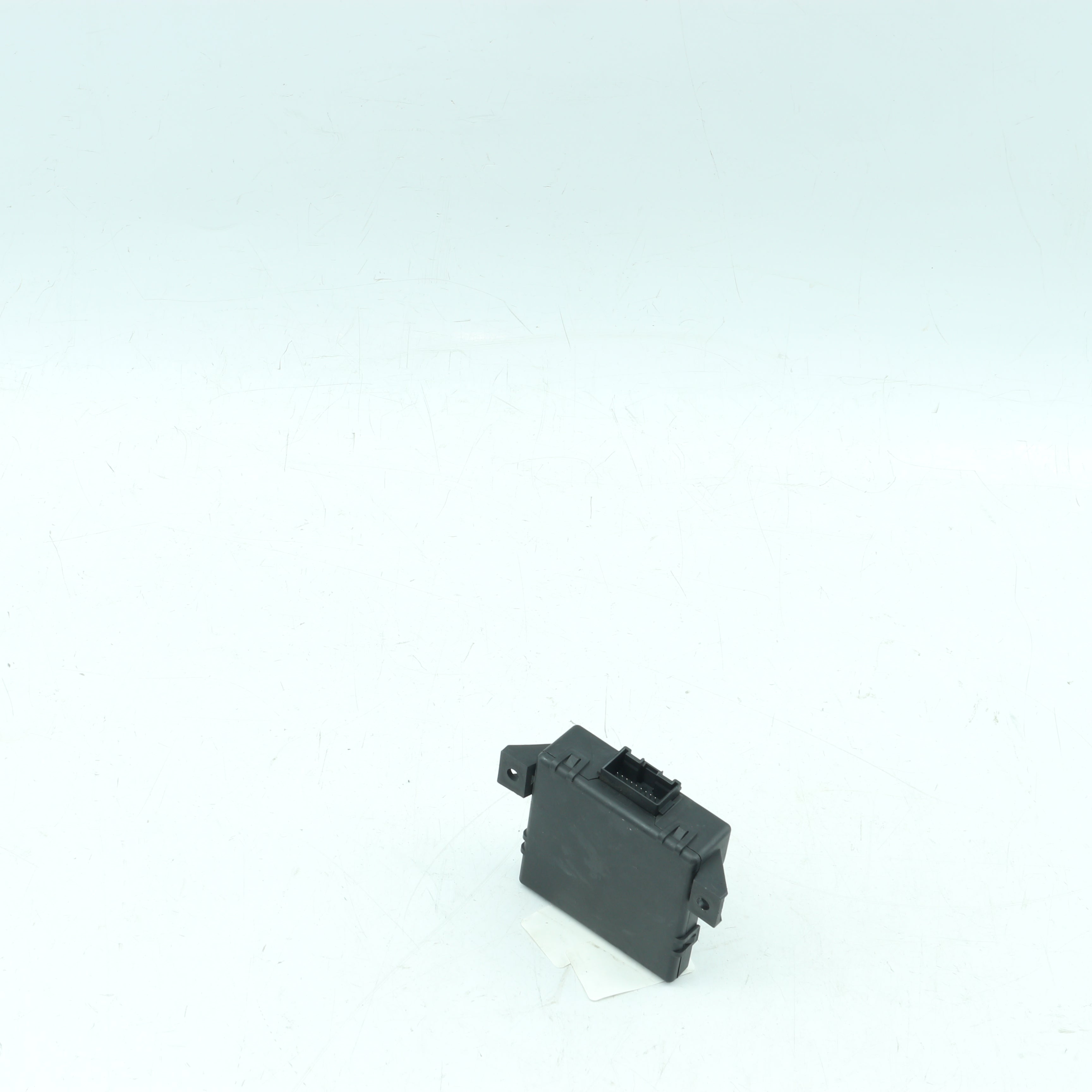 Used AUDI A5 S5 QUATTRO Gateway Control Module - OEM Part 8T0907468D