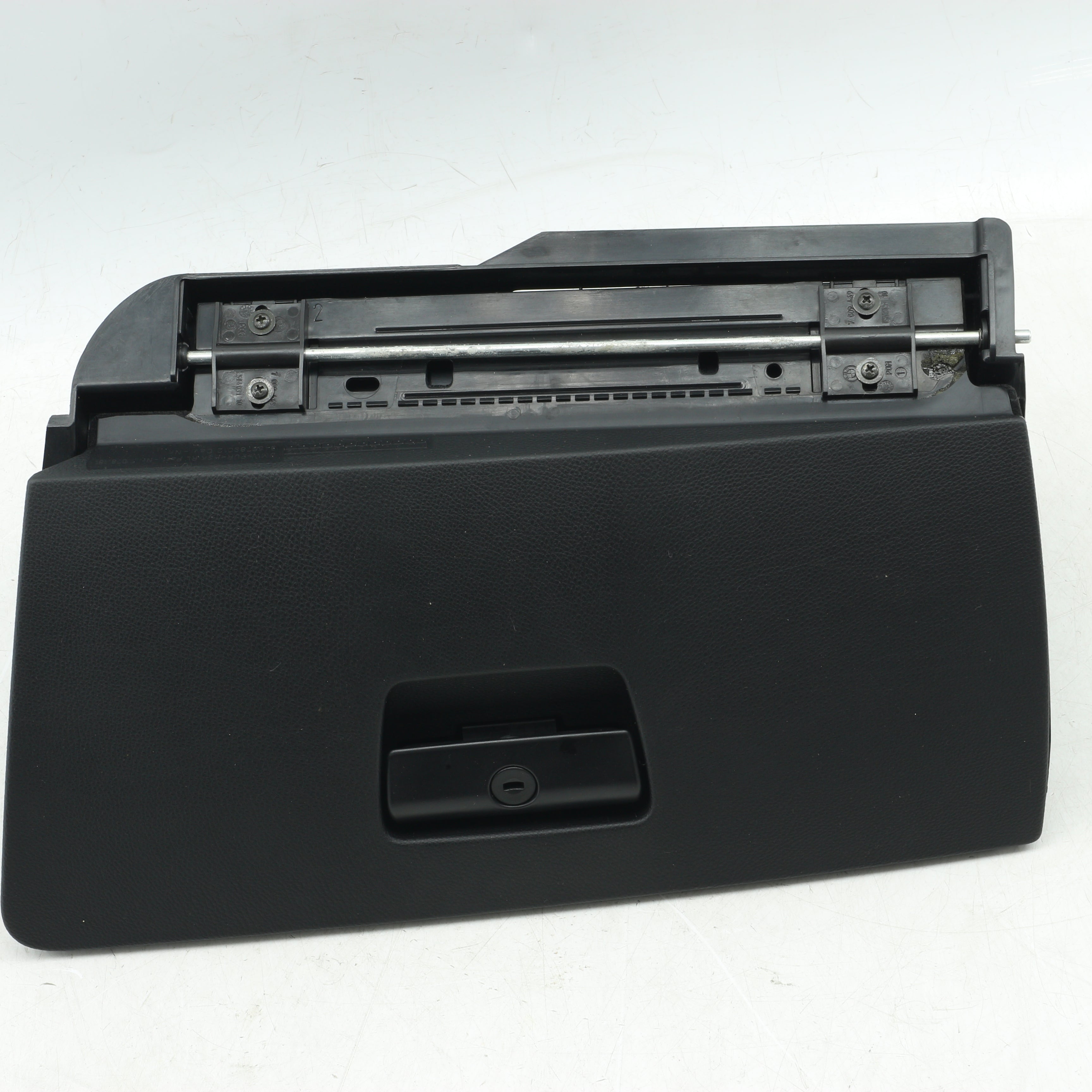 Used BMW 320i A/T (E90) glovebox - 51167078187