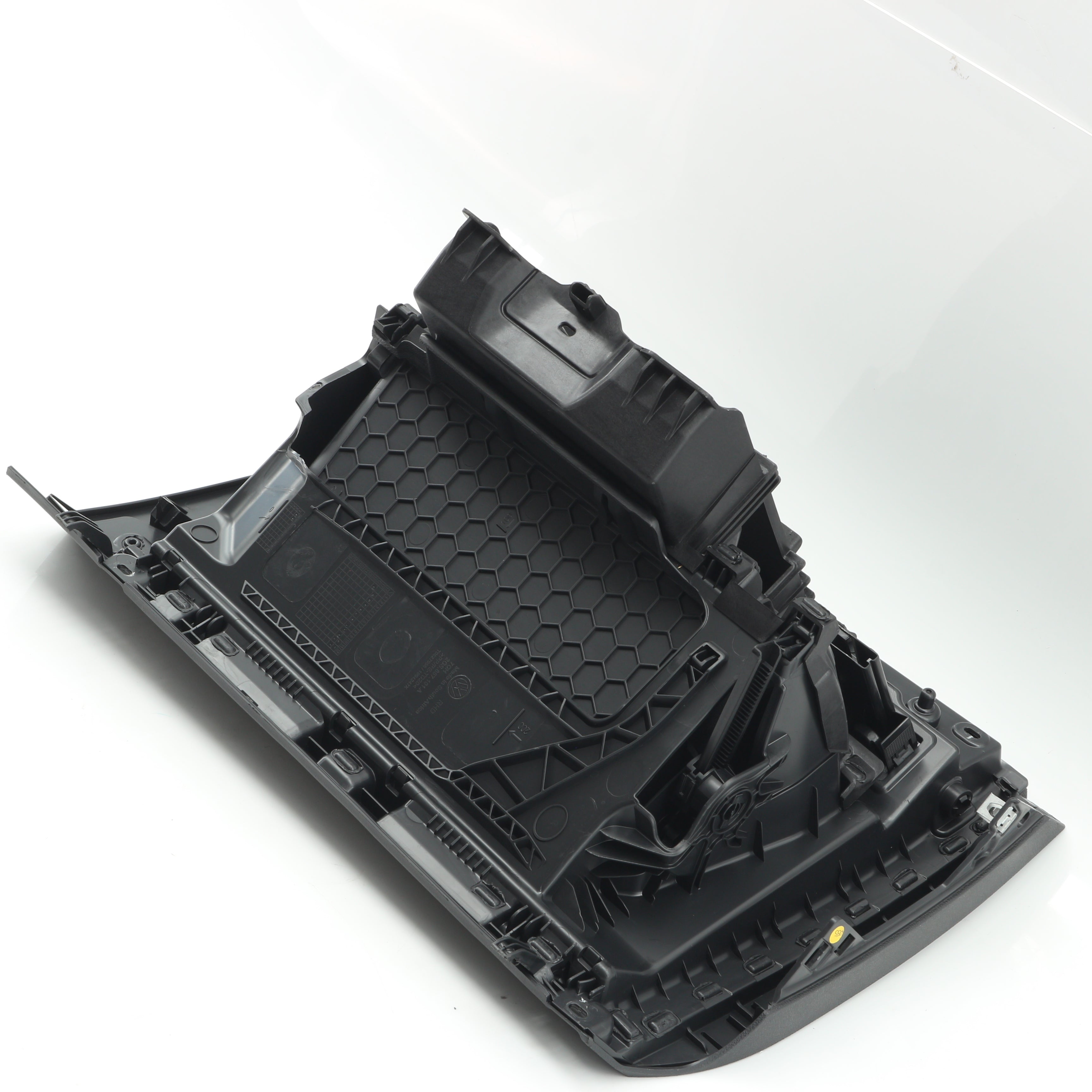 Used VOLKSWAGEN POLO 1.2 TRENDLINE DSG Glovebox - OEM Part 2GS857101A