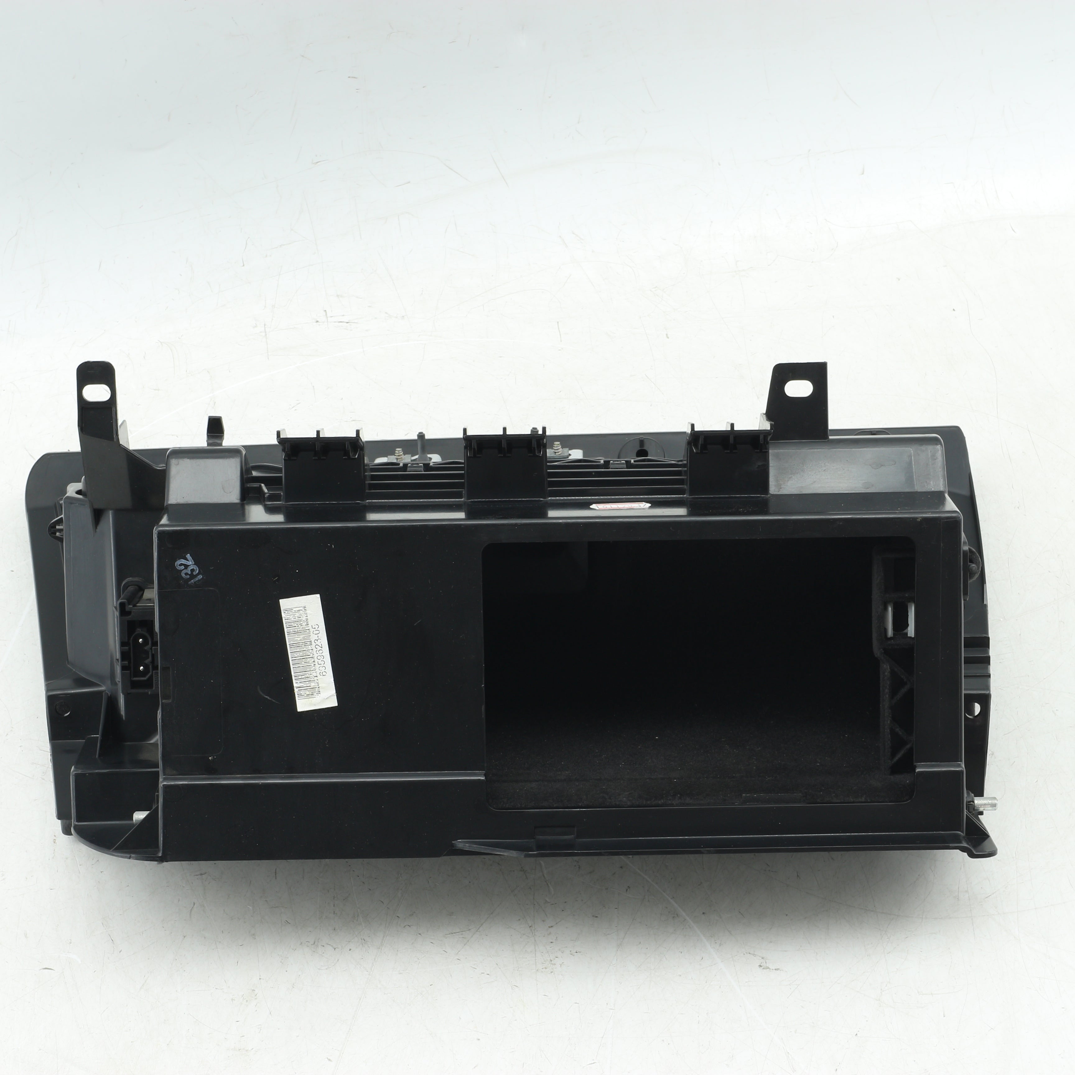 Used BMW 320i A/T (E90) glovebox - 51167078187