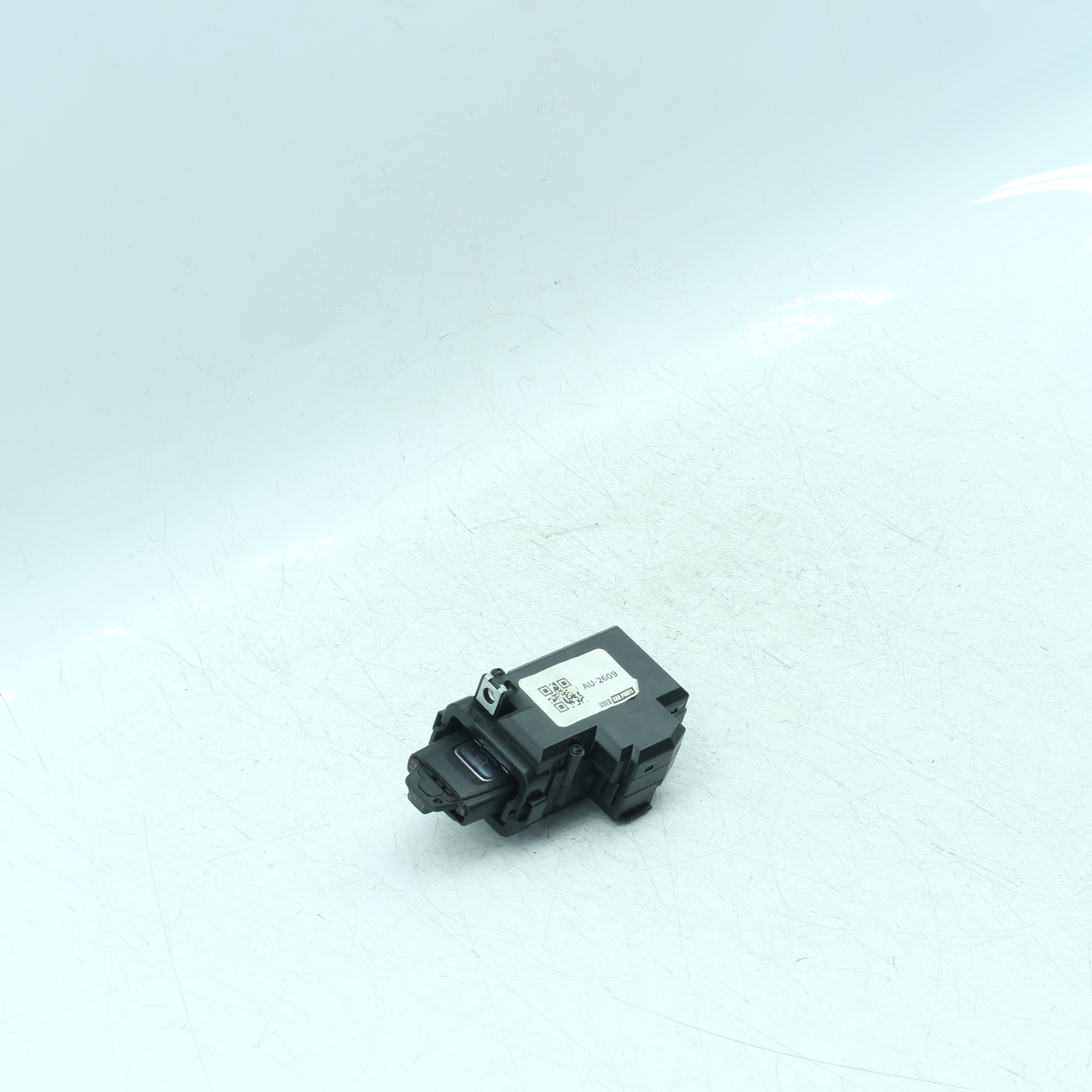Used Audi A5 S5 QUATTRO Ignition Switch - OEM Part 8K0909131B