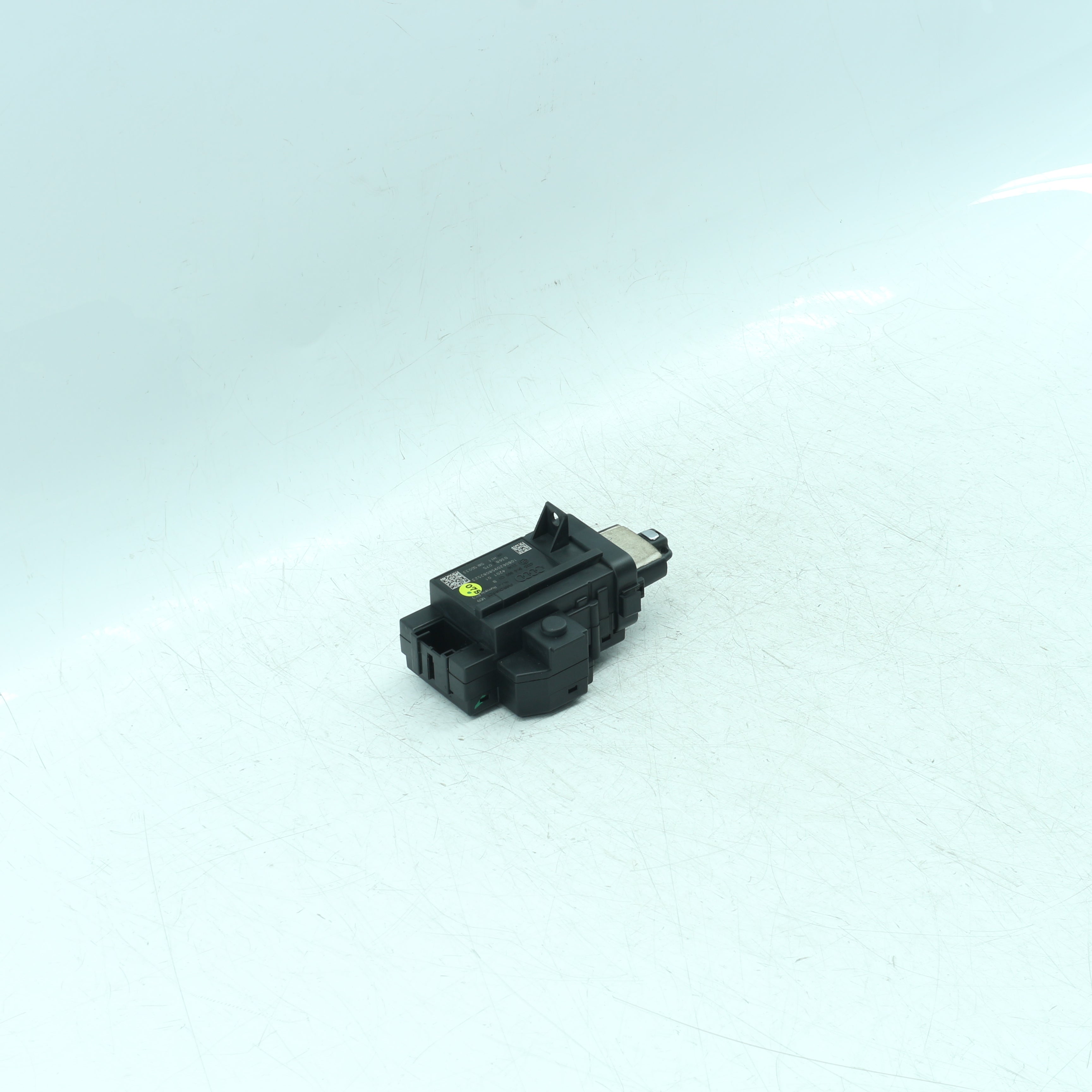 Used Audi A5 S5 QUATTRO Ignition Switch - OEM Part 8K0909131B