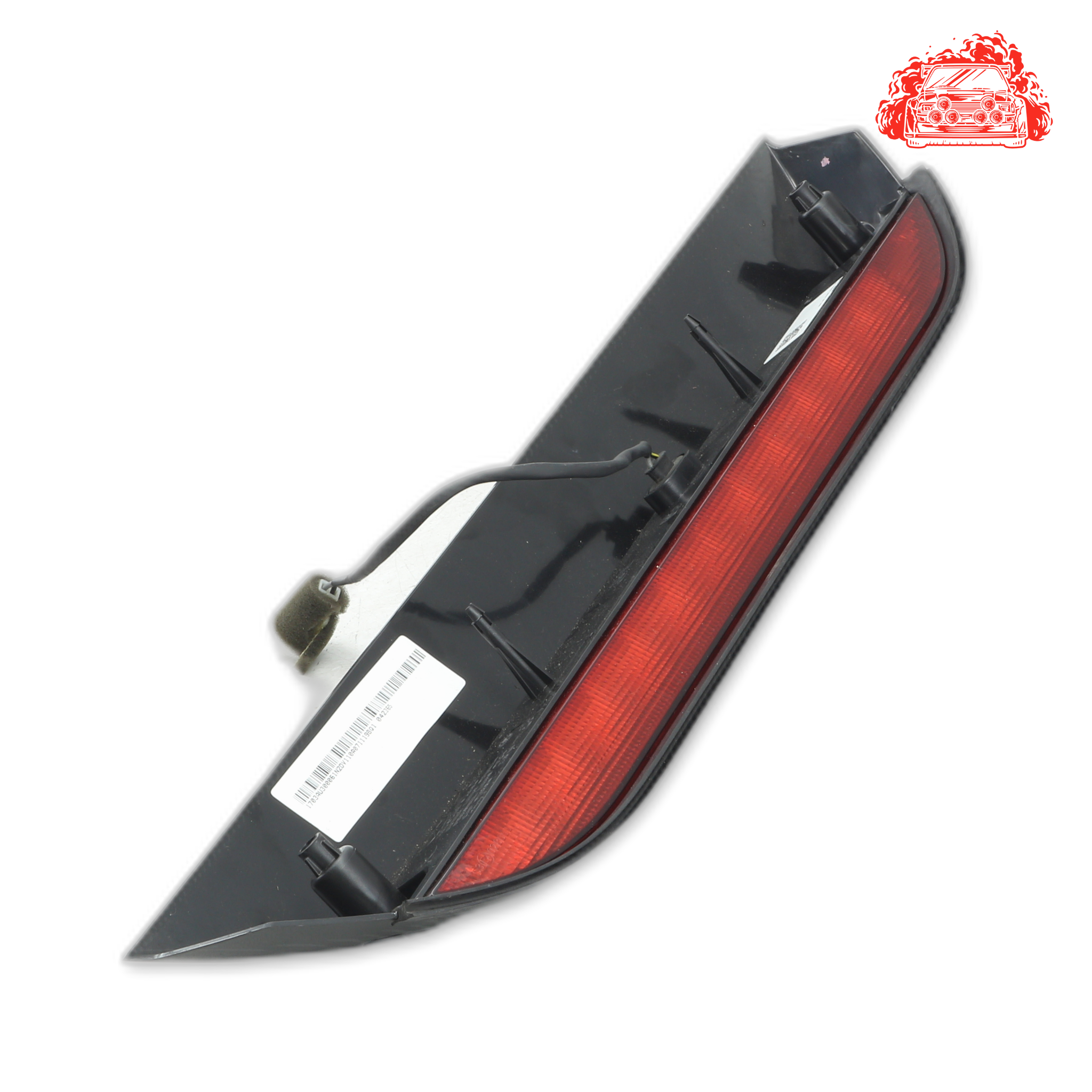 Used Mahindra Tuv300 T8 Center Tail Light