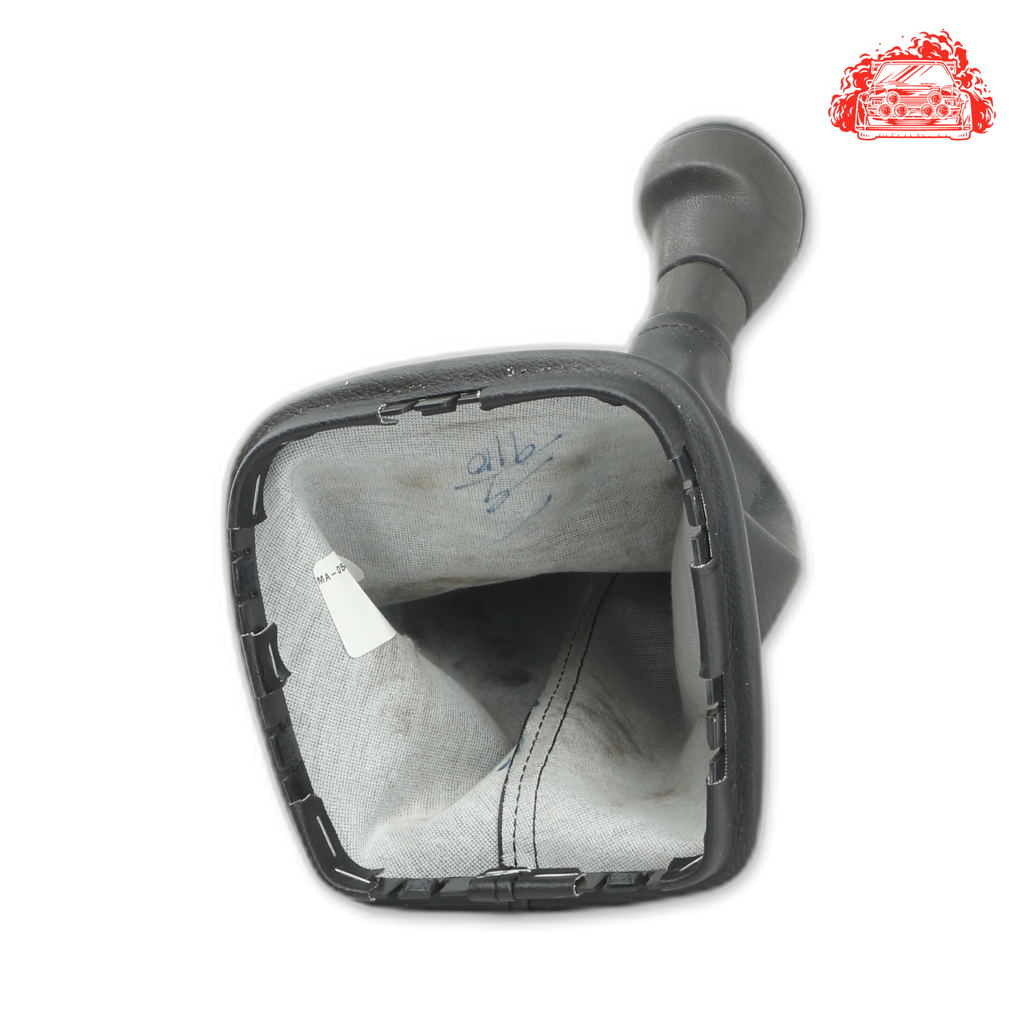 Used Mahindra Tuv300 T8 Gear Knob & Boot Cover