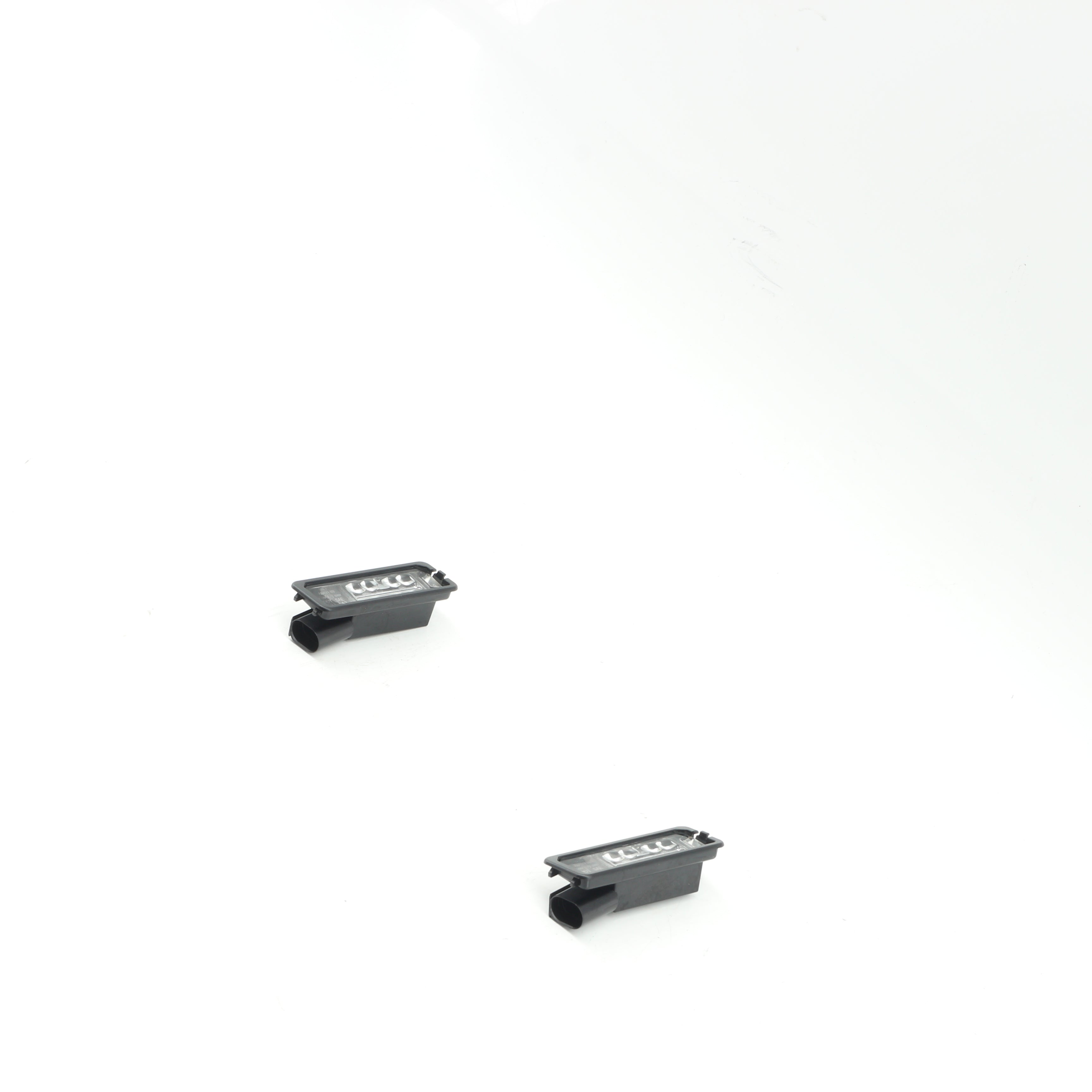 Used VOLKSWAGEN POLO 1.2 TRENDLINE DSG Number Plate Lights - OEM Part 1K8943021D