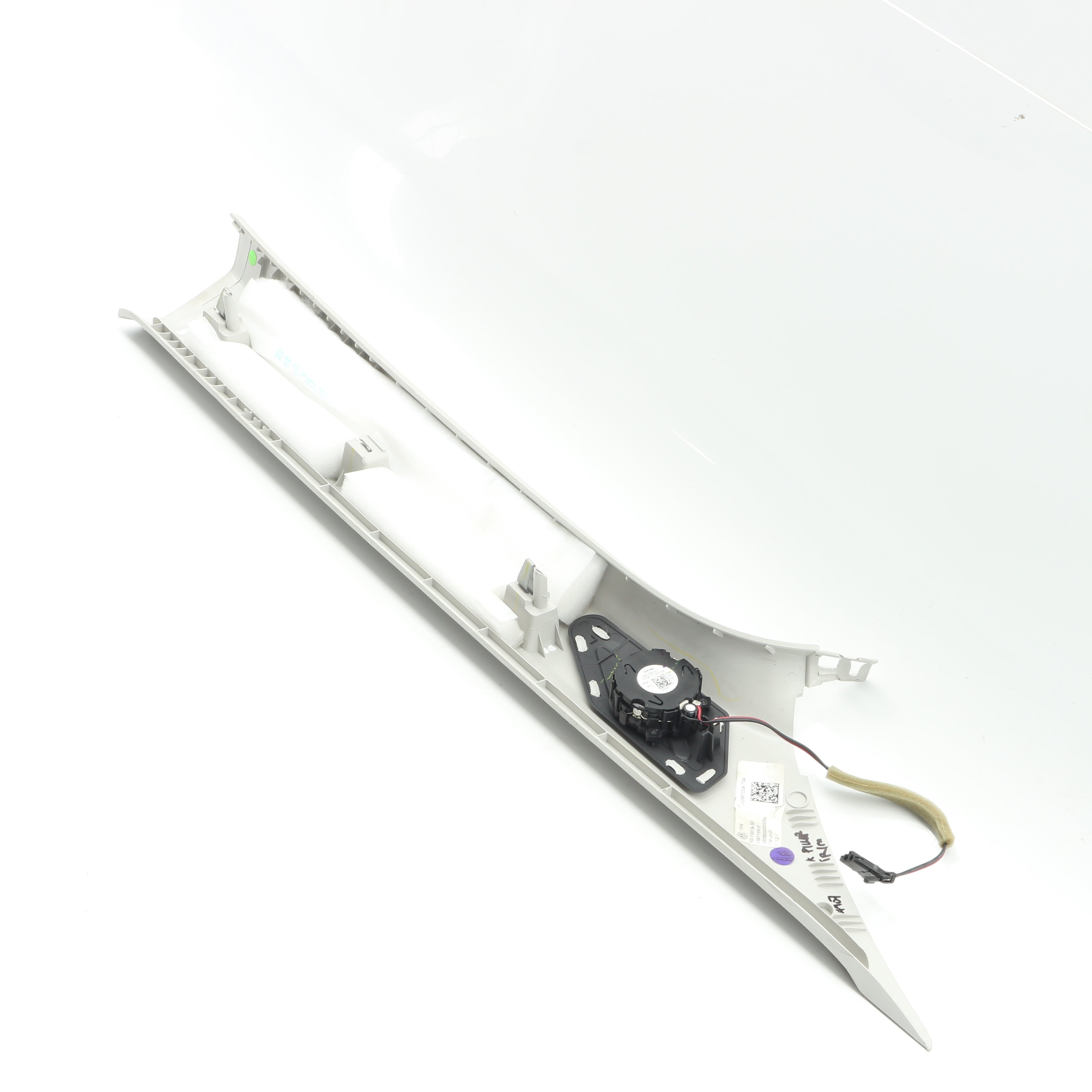 Used VOLKSWAGEN POLO 1.2 TRENDLINE DSG Passenger Side A pillar trim - OEM Part 2GS867233