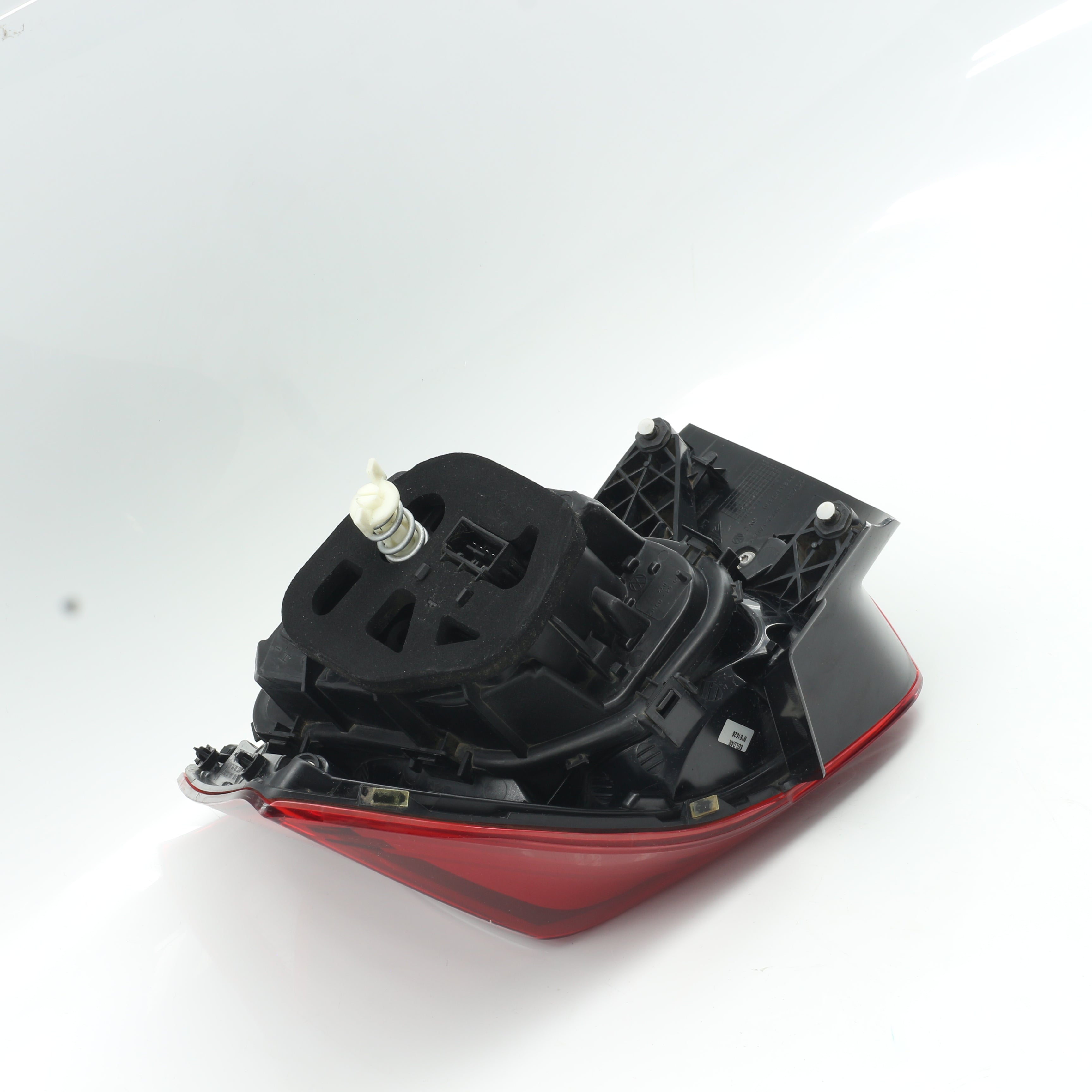 Used VOLKSWAGEN POLO 1.2 TRENDLINE DSG Passenger Side Tail Light - OEM Part 2G0945111A