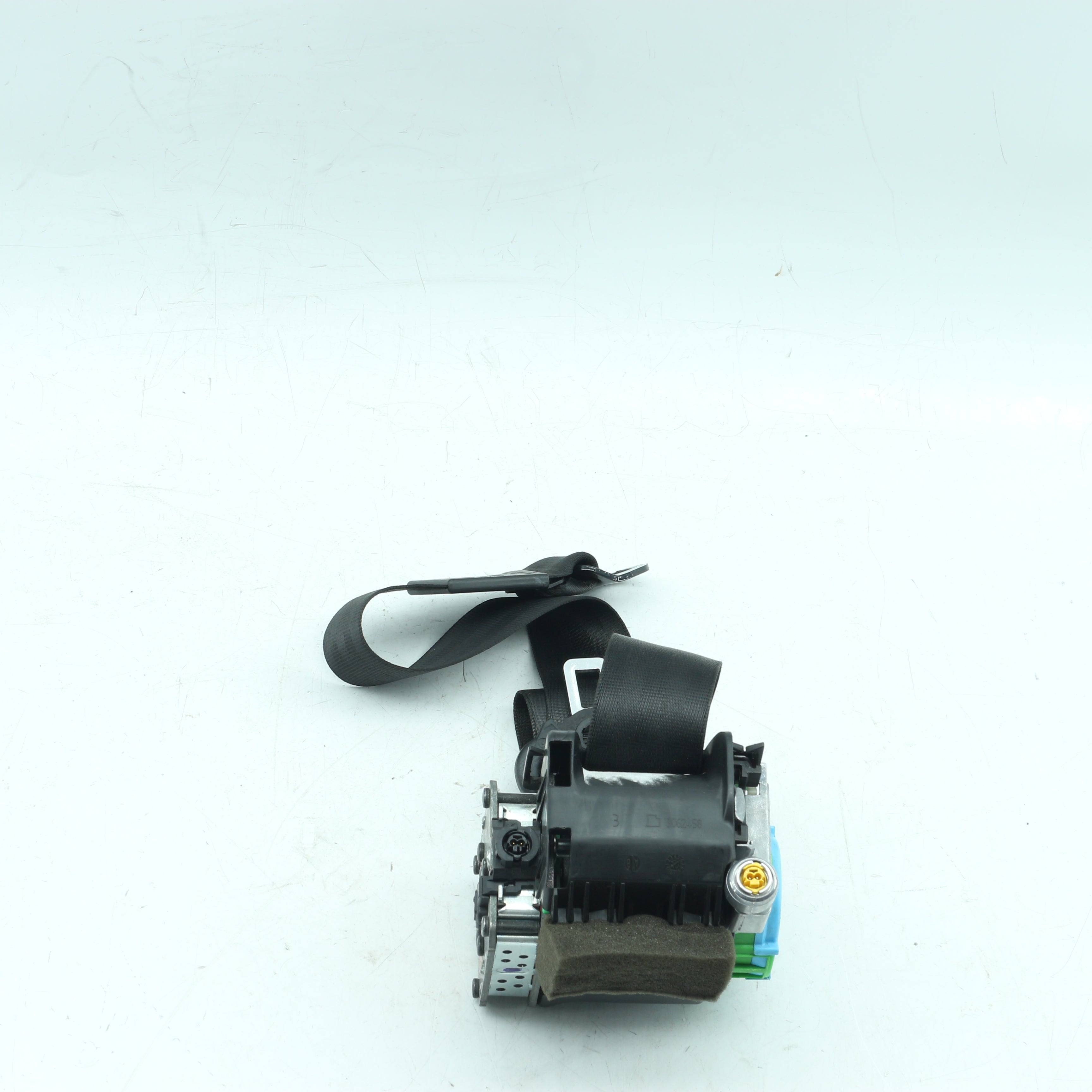 Used AUDI A5 S5 QUATTRO Passengers Side Front Seatbelt - OEM Part 305797410