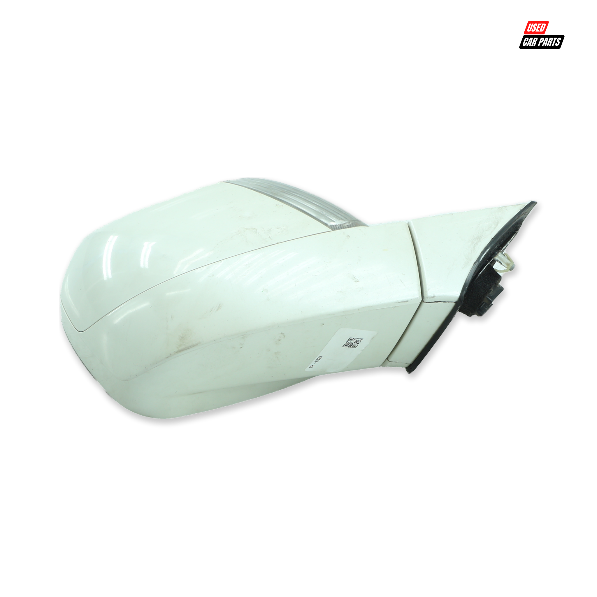 Used Passengers Side Mirror (Part Number E4032558) for 2012 CHEVROLET CAPTIVA 2.4 LT White