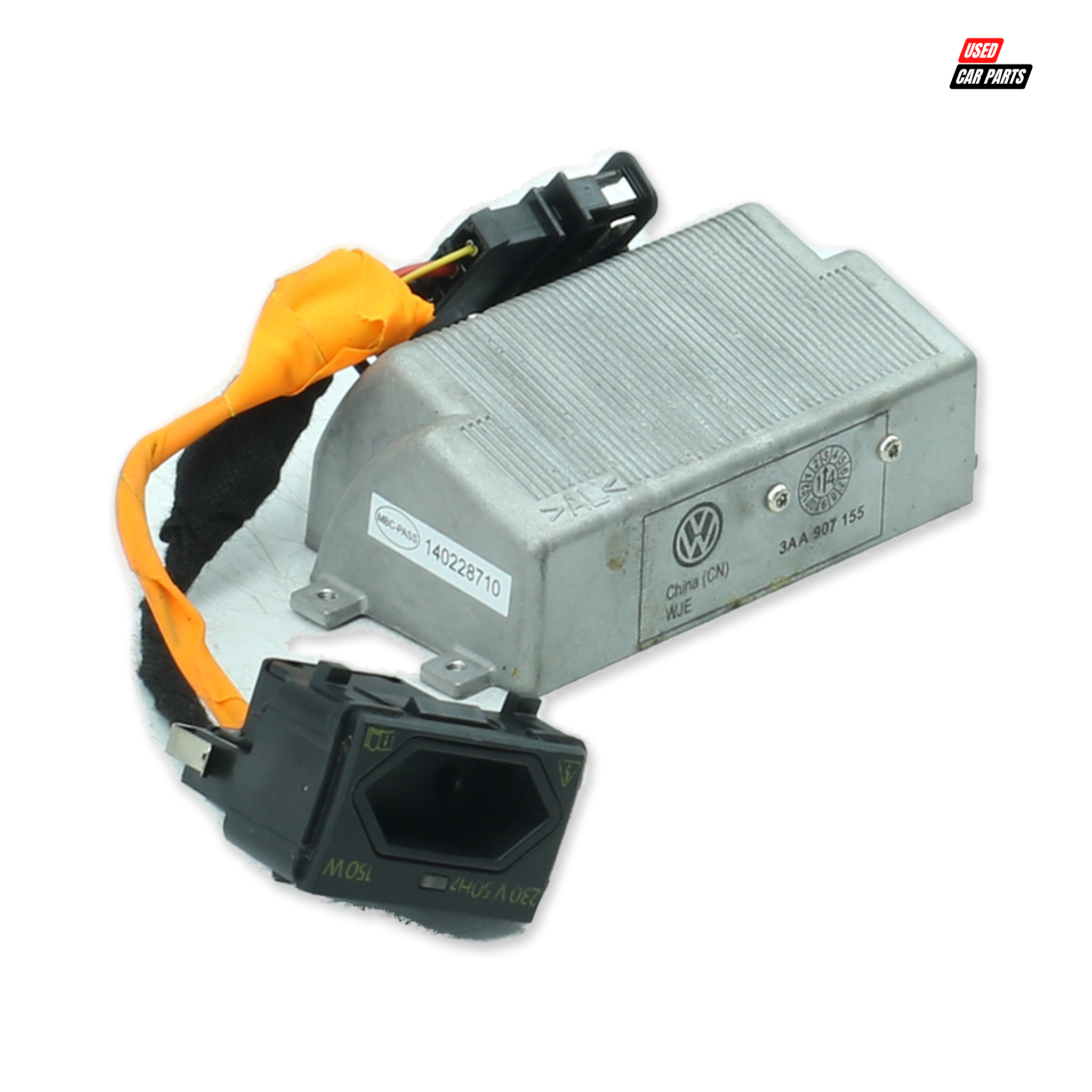 Used Power Outlet Converter (Part Number 3AA907155) for VOLKSWAGEN 1.4 TDI 2014