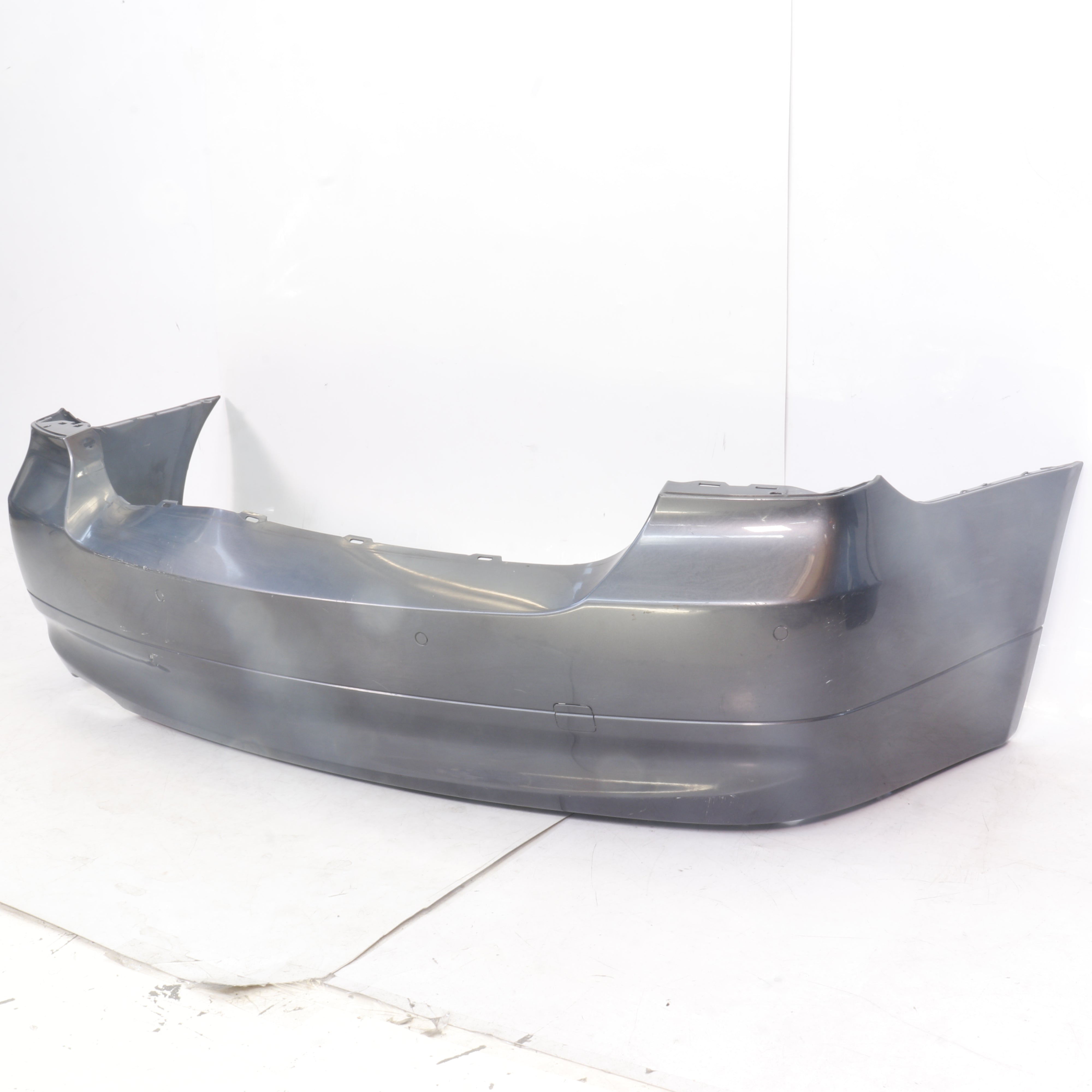 Used BMW 320i A/T (E90) rear bumper - 7058509