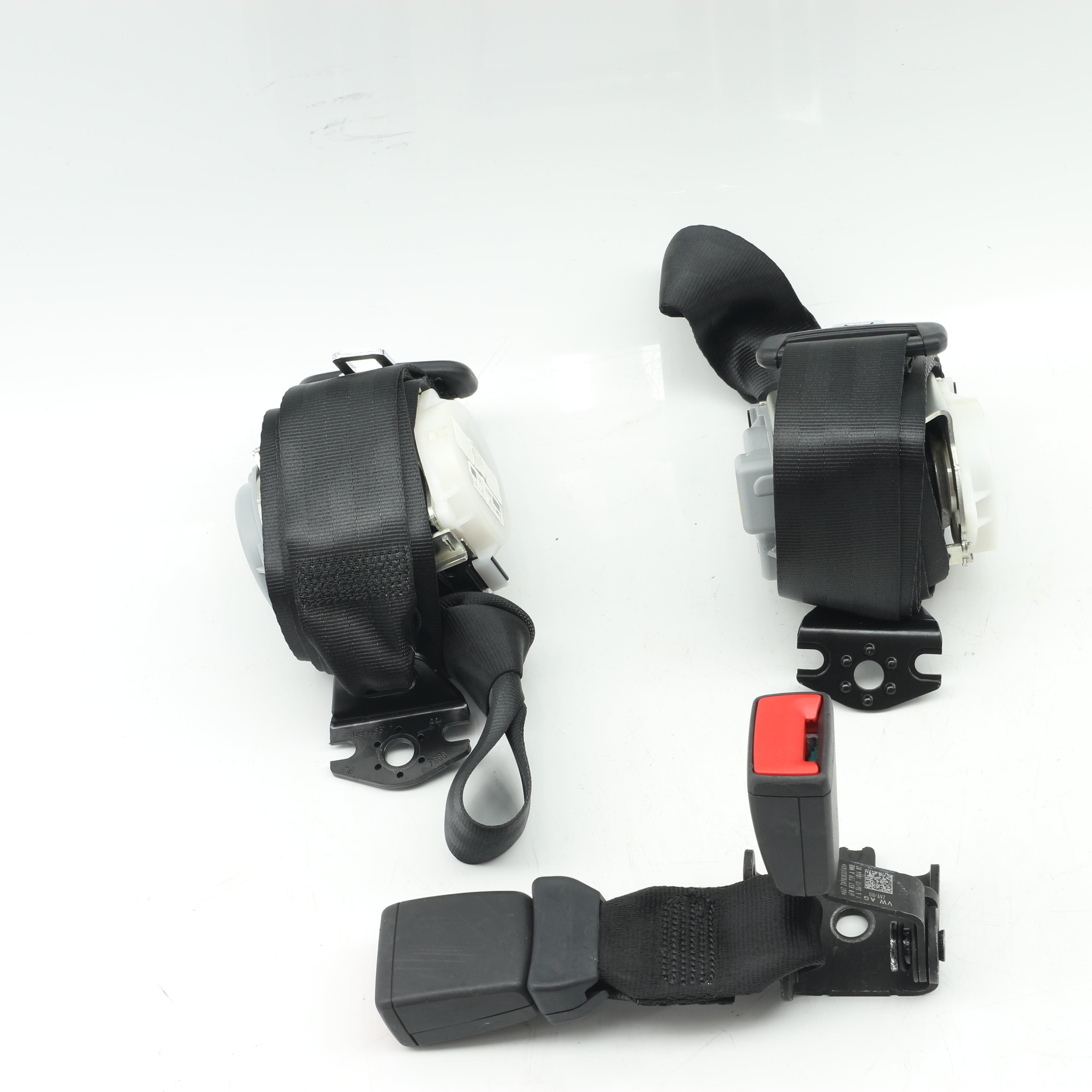 Used VOLKSWAGEN POLO 1.2 TRENDLINE DSG Rear Non Pretensioner Seat Belt Set - OEM Part 80920AA5,80924AA