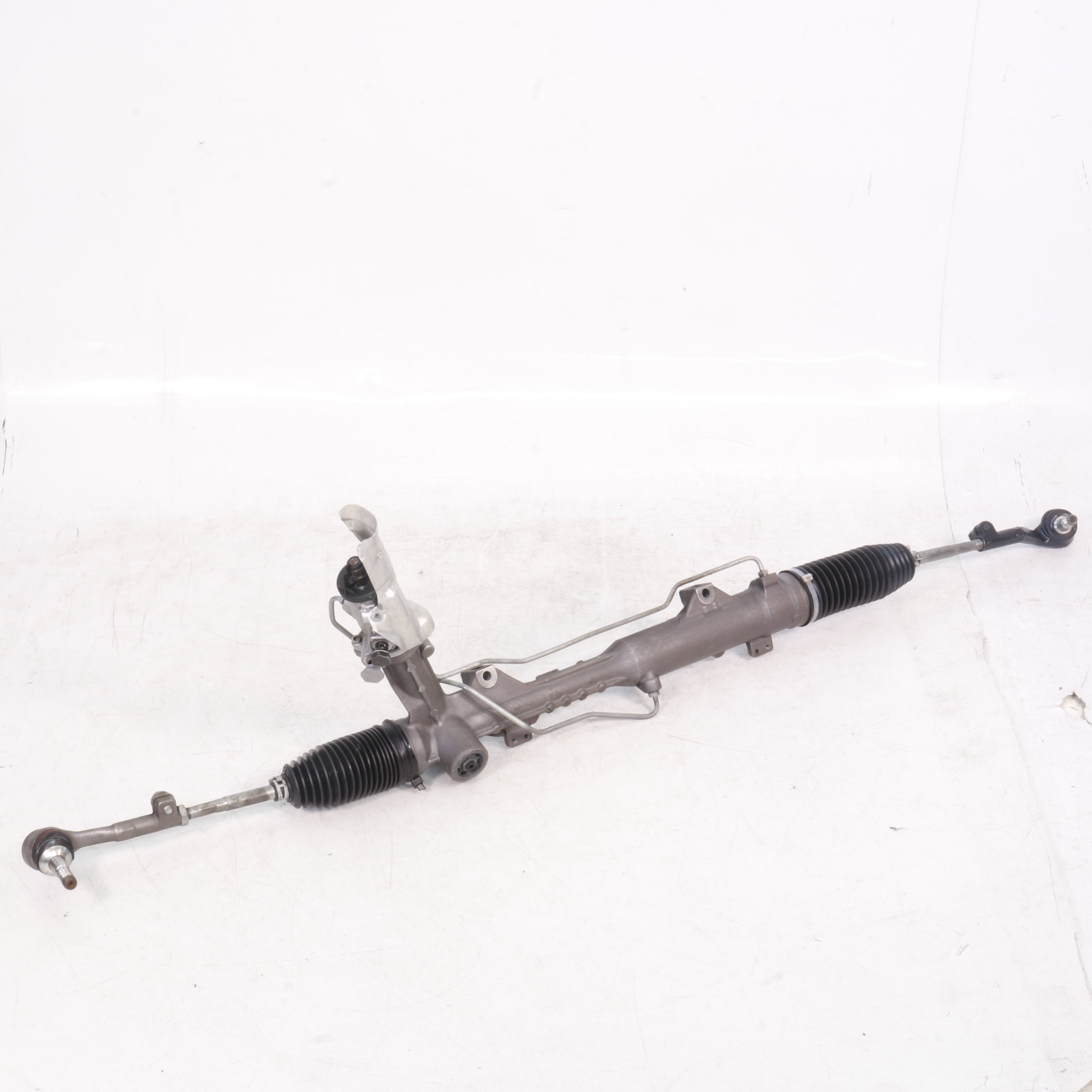 Used BMW 320i A/T (E90) steering rack - 7853501220