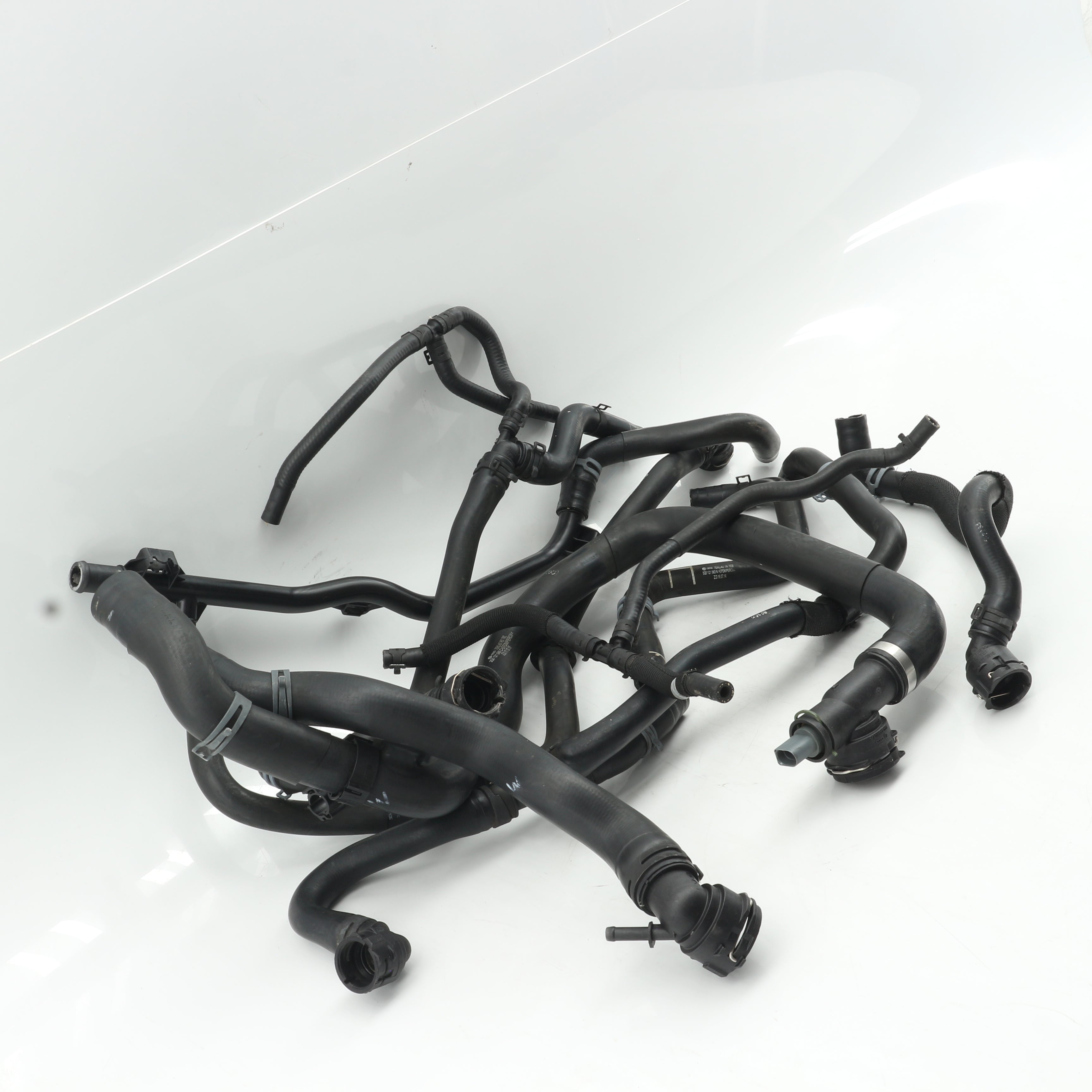 Used VOLKSWAGEN POLO 1.2 TRENDLINE DSG Water Pipe Set - OEM Part 2Q0121049