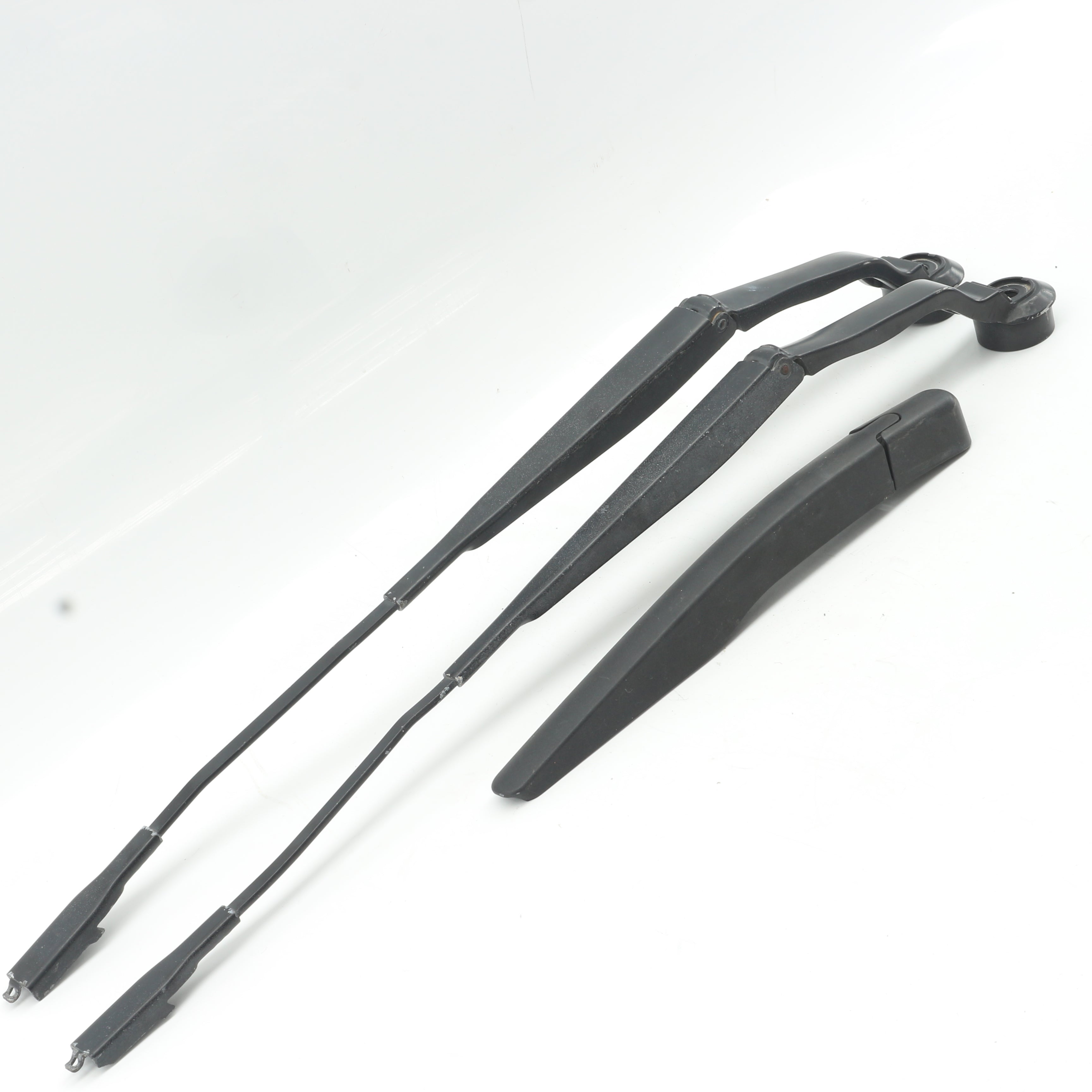 Used Ford KUGA 2.0 TDCI Wiper Arms Set