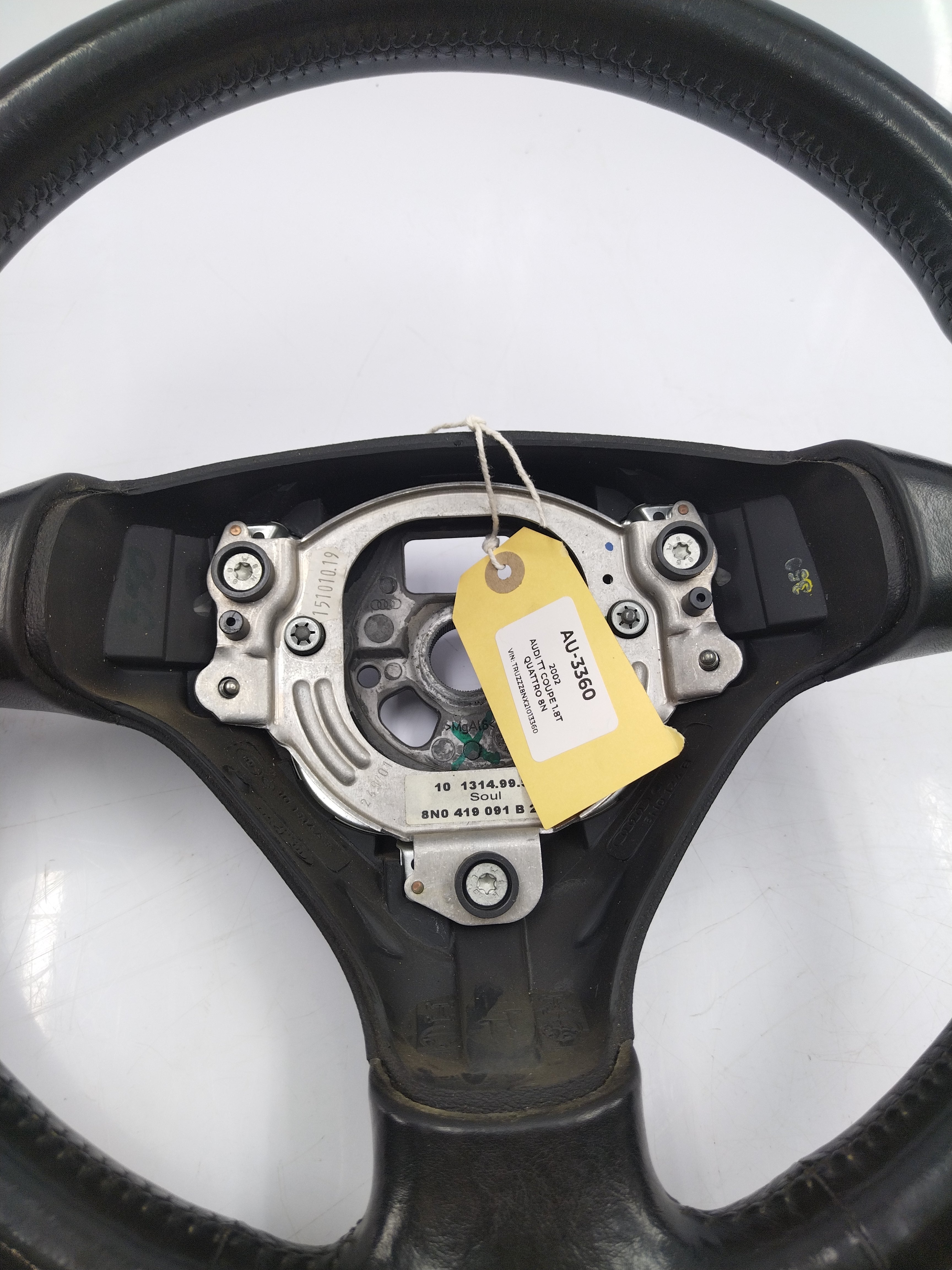 2002 AUDI TT COUPE QUATTRO Steering Wheel